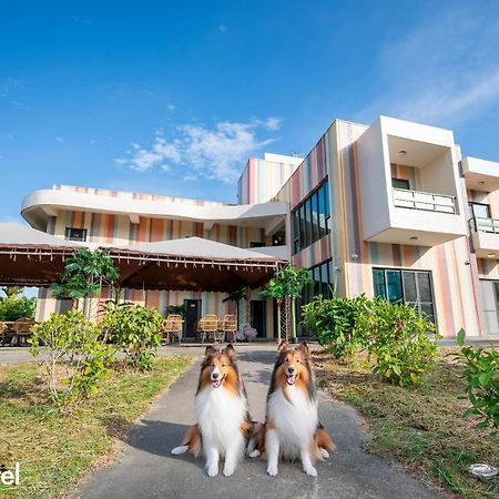 Taitung Rainbow Pet Friendly Maison Resort Esterno foto