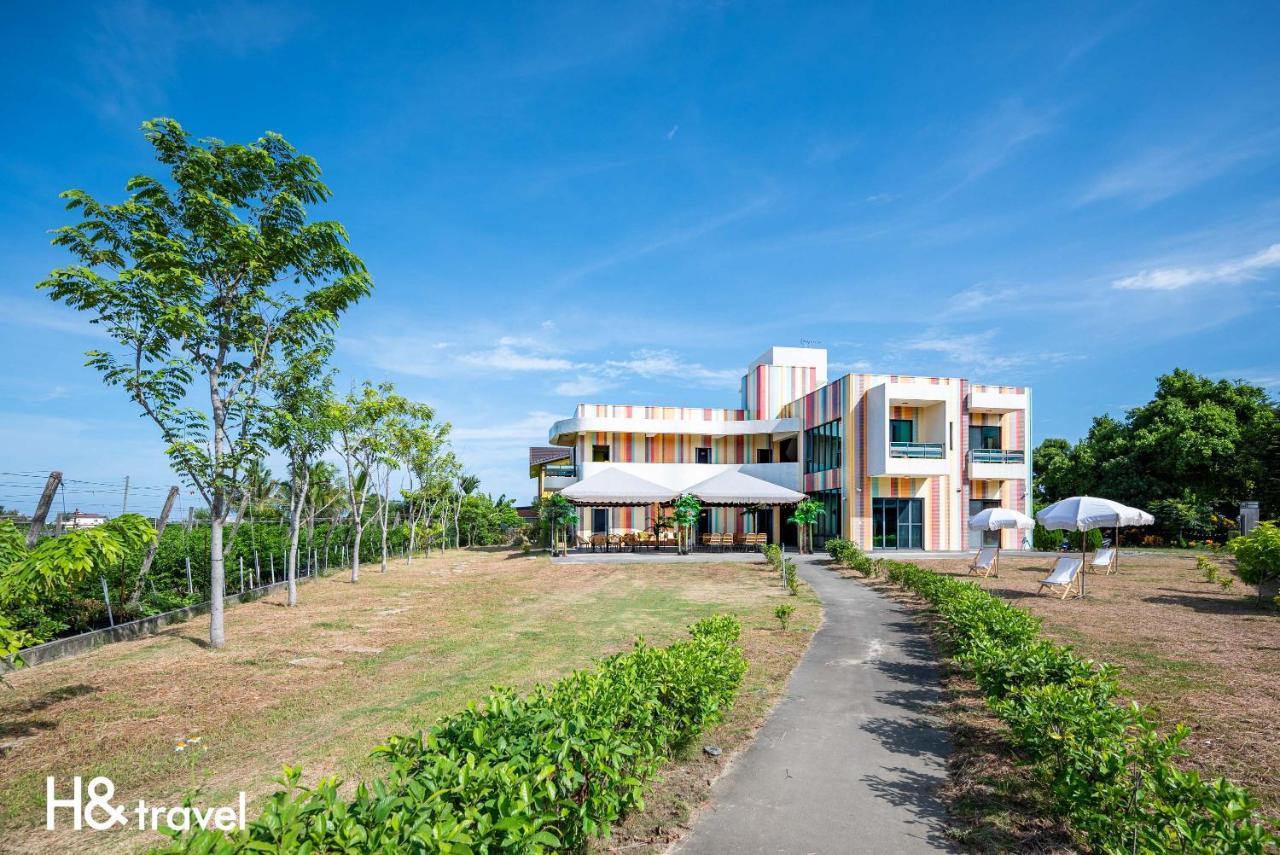 Taitung Rainbow Pet Friendly Maison Resort Esterno foto