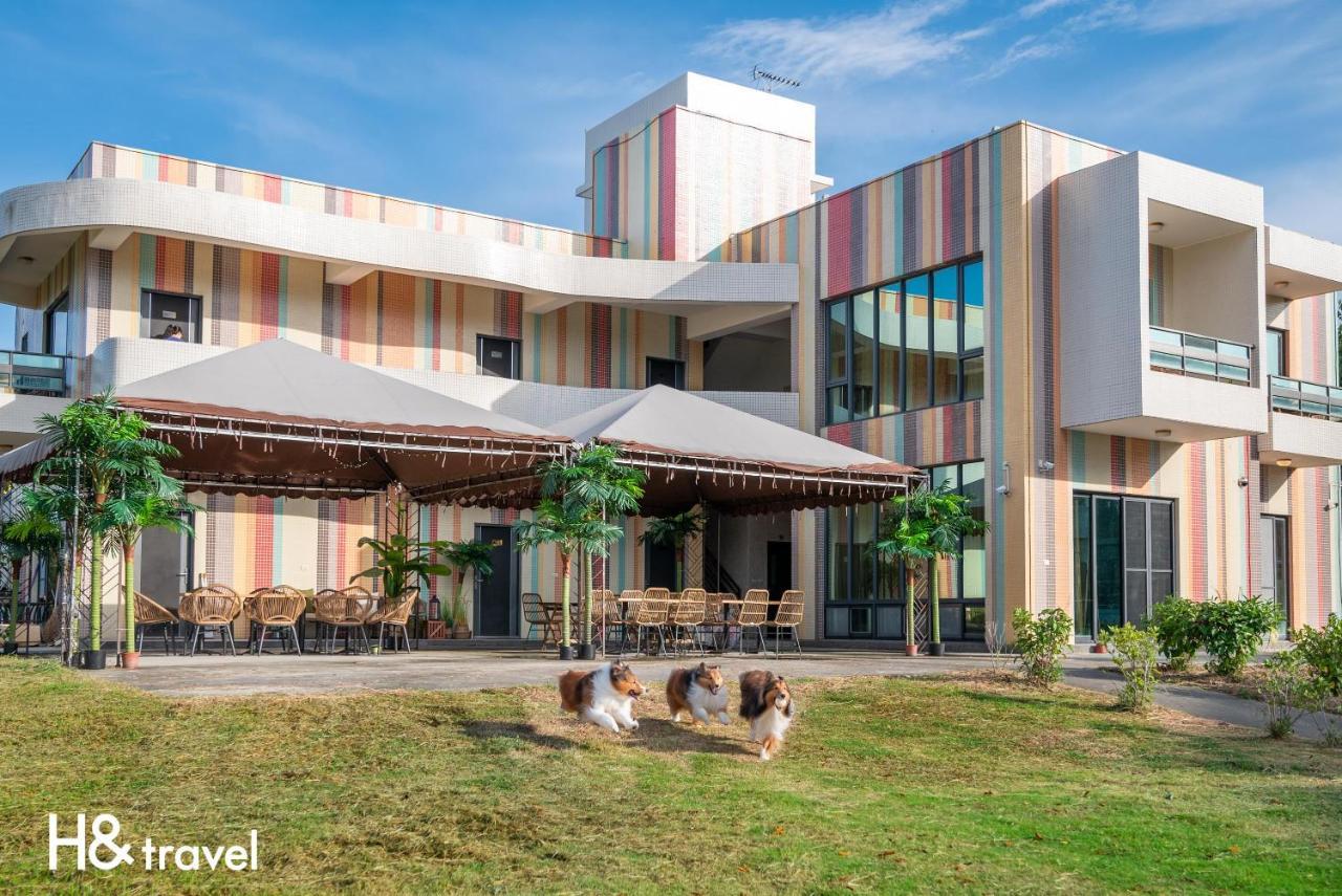 Taitung Rainbow Pet Friendly Maison Resort Esterno foto